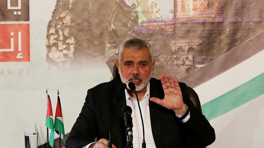 "Mañana viernes 8 de diciembre será un día de la ira y el comienzo de una nueva Intifada llamada 'la liberación de Jerusalén'", dijo Ismail Haniye, jefe político del movimiento. (EFE)