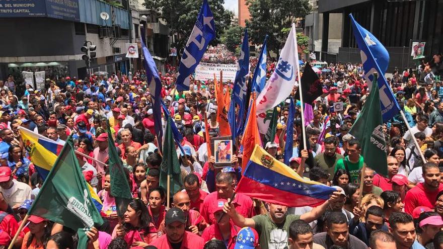 El chavismo se movilizó este lunes contra las amenazas de Trump de una intervención militar y para apoyar a sus candidatos a las regionales. (PSUV)