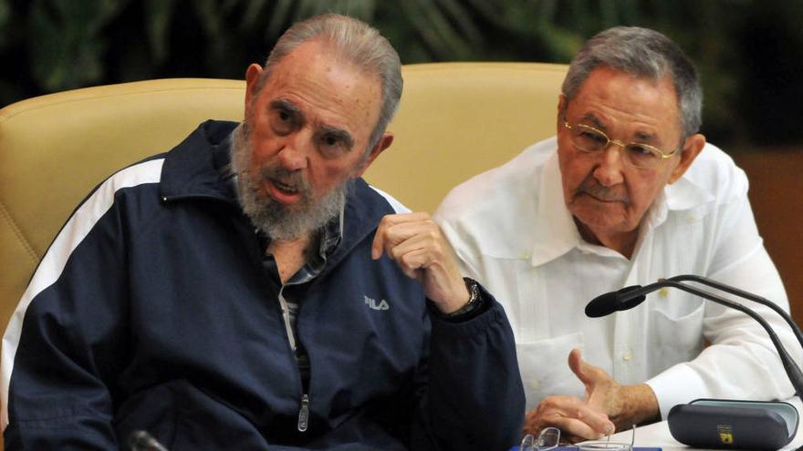 Fidel y RaÃºl Castro han dejado su apellido marcado a sangre y fuego en la historia cubana de los Ãºltimos sesenta aÃ±os. (EFE)