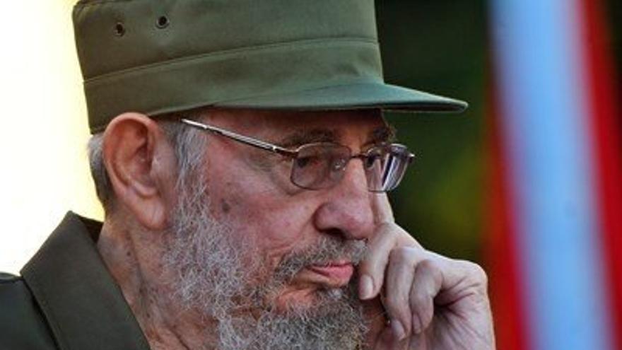 Durante más de una década, desde el 26 de julio del 2006 hasta el 25 de noviembre de 2016, Fidel Castro vivió con un pie en la tumba. (EFE/Alejandro Ernesto)