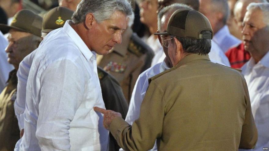 El primer vicepresidente cubano, Miguel Díaz-Canel es uno de los candidatos a ocupar la presidencia. (EFE)