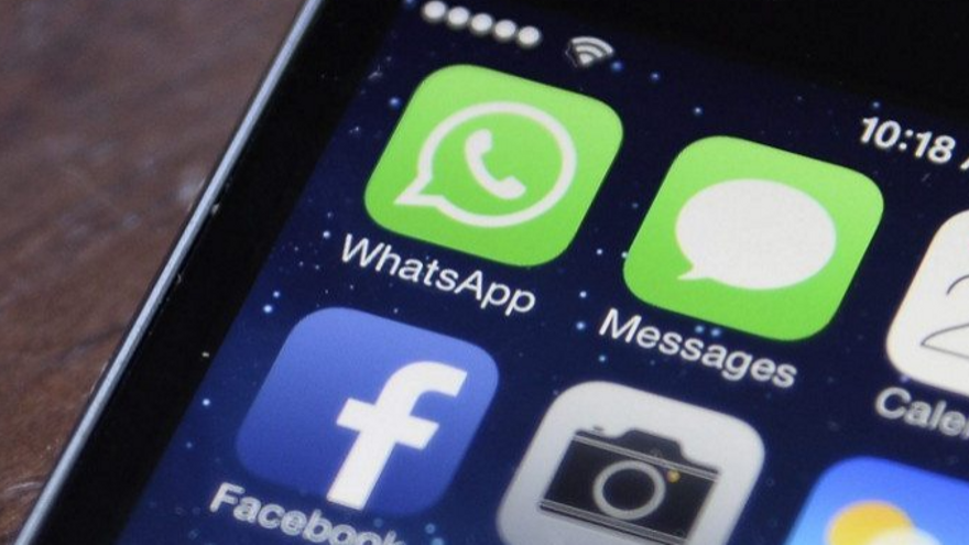 WhatsApp es la aplicación de mensajería más popular del mundo, ya que se calcula que cuenta con cerca de 1.500 millones de usuarios. (EFE)