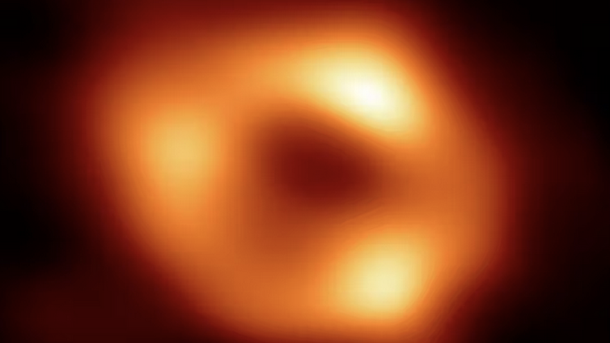 La imagen captada del agujero negro del centro de nuestra galaxia, Sagitario A*. (EHT Collaboration)