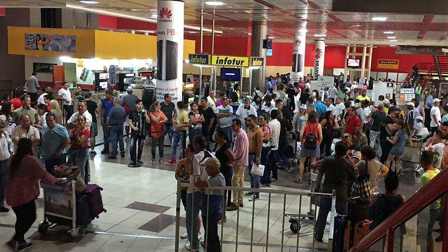 Zona de llegadas en la terminal 3 del Aeropuerto Internacional José Martí en La Habana. (14ymedio)