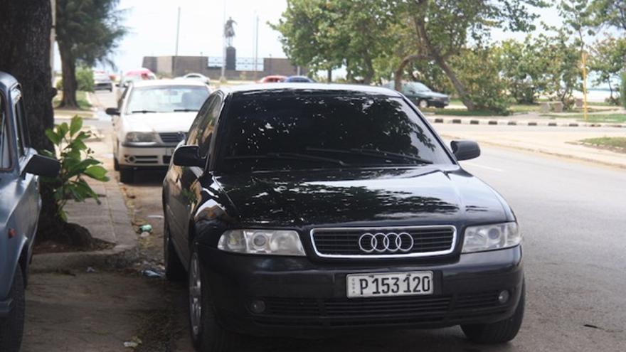 Audi en La Habana. (14ymedio)