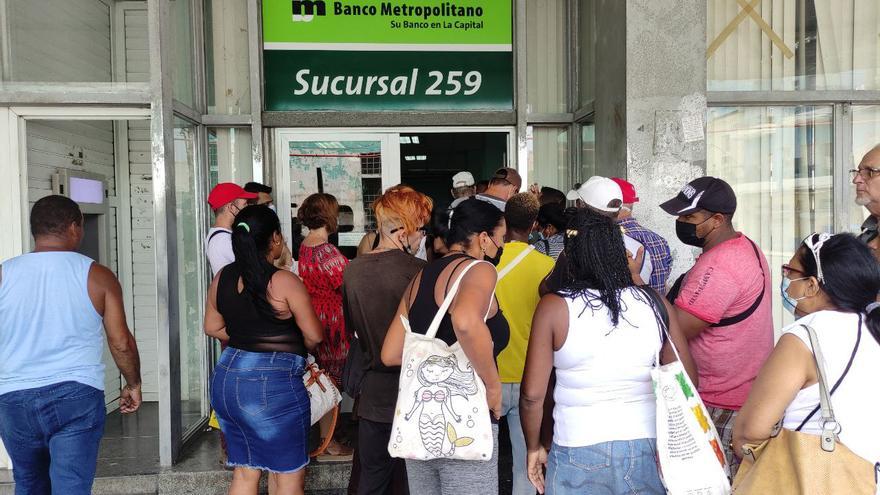 Banco Metropolitano en La Habana. (14ymedio)
