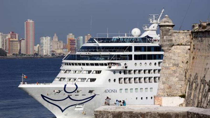 Carnival comenzó sus cruceros a Cuba en 2016, tras el reinicio de las relaciones entre La Habana y Washington bajo el mandato de Obama.(EFE)
