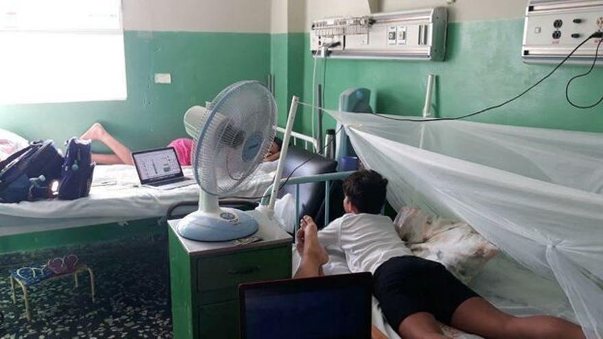Cuba se enfrenta a un brote de dengue, pero el Gobierno no brinda cifras de contagios. (14ymedio)