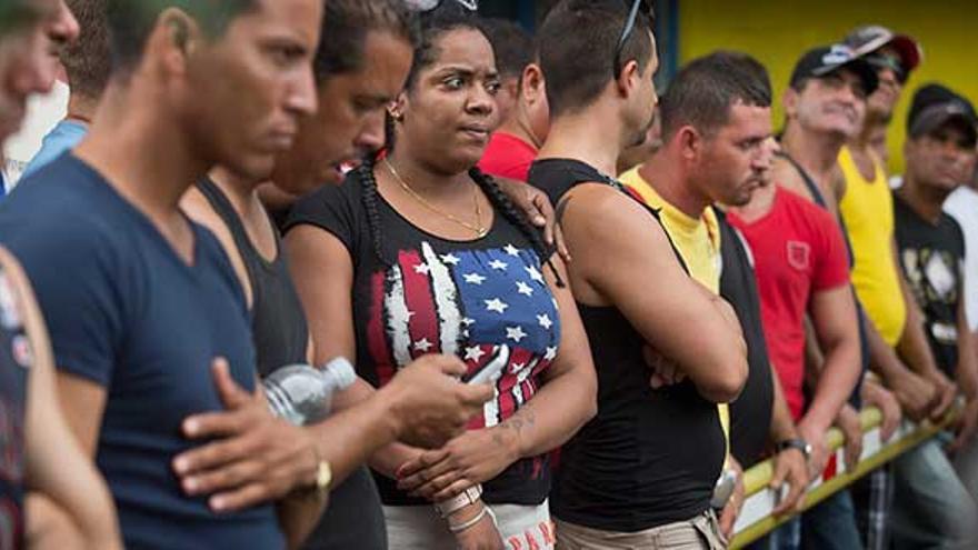 Cubanos aguardan en Costa Rica para seguir camino hacia Estados Unidos (Foto EFE)