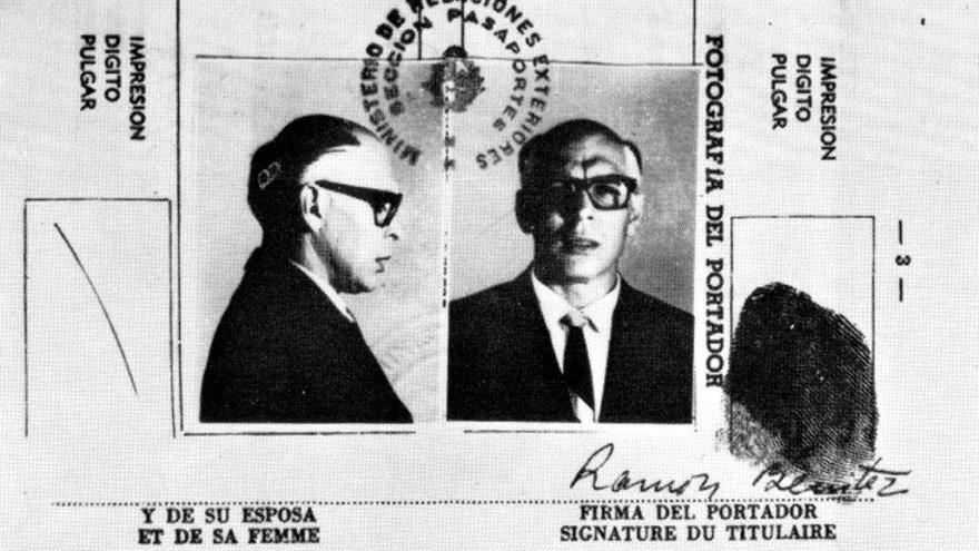 Disfrazado y con documentos falsos, Ernesto Guevara viajó a Bolivia en 1966. (Diario del Che en Bolivia)