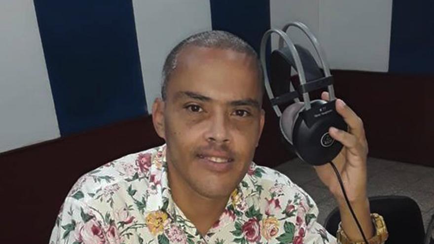 David Alexis González Joseph, era de los locutores que se había ganado un lugar en la estación CMKS. (Facebook/Radio Guantanamo)