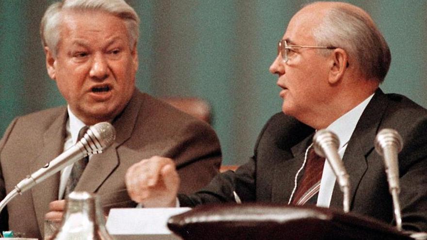  "El problema era el propio Gorbachov. Quería seguir siendo el gran jefe, pero eso era imposible. Ya no tenía el apoyo ni del pueblo ni de los diputados", apuntó. (Efe)