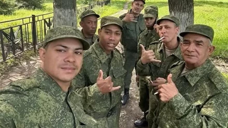 Tarde y sin dar detalles, la Cancillería cubana se desmarca del envío de mercenarios a Rusia - 14ymedio
