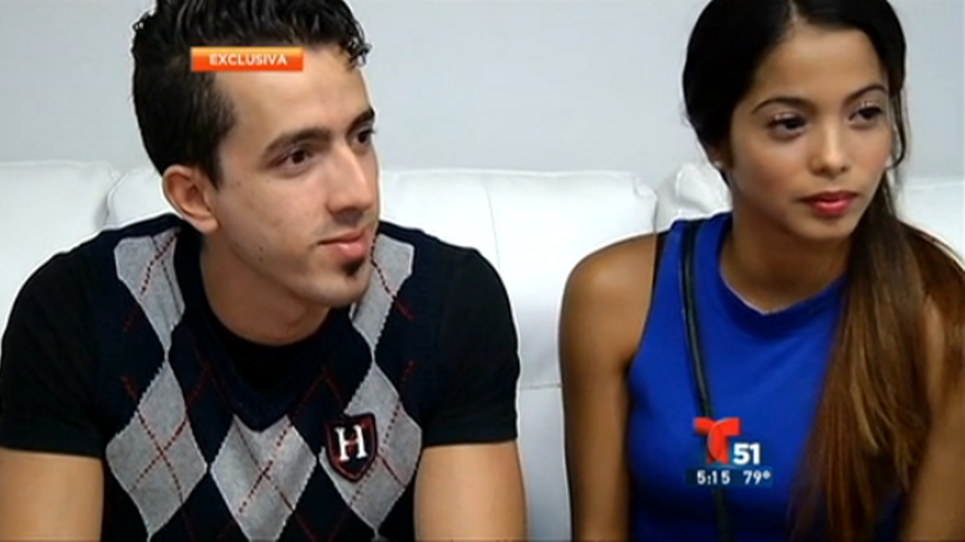 Los bailarines Ricardo Gil, Yaimara Naranjo durante la entrevista de Telemundo 51.