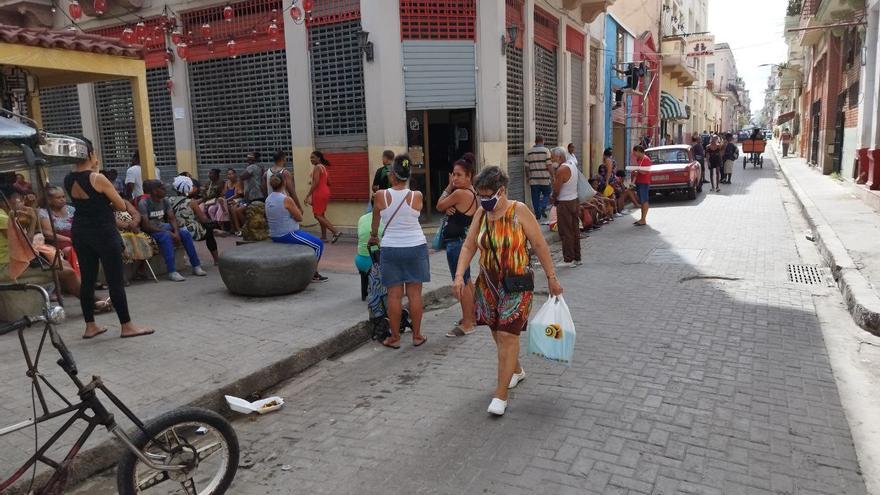 Tienda en la calle San Nicolás, entre Zanja y Cuchillo, en Centro Habana. (14ymedio)