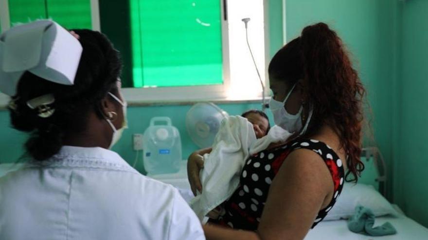 Al covid-19 atribuyeron las autoridades el pasado año los malos datos de mortalidad materna y a lo mismo podría atribuirse la recuperación. (Unicef Cuba)