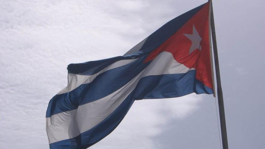 La bandera cubana sirve como símbolo de una sola nación. (14ymedio)