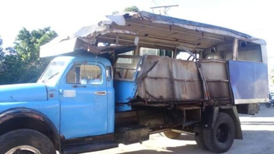Uno de los camiones pertenecía a un porteador privado. (tvyumuri.cu)