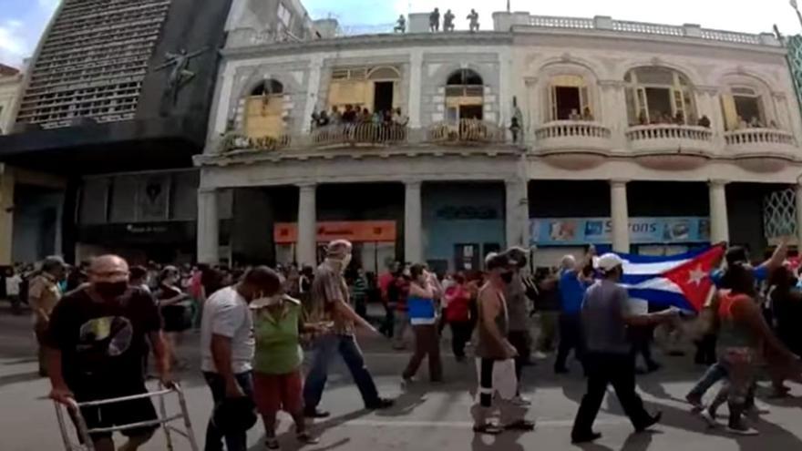 La muerte de un joven por disparos de la policía en la barriada de La Güinera, en La Habana, sigue rodeada de dudas. (Captura)