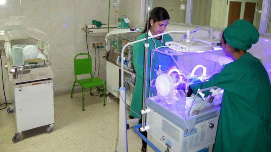 Ocho bebés prematuros y con bajo peso fallecieron en lo que va de enero en el hospital ginecobstétrico Diez de Octubre. (Ministerio de Salud)