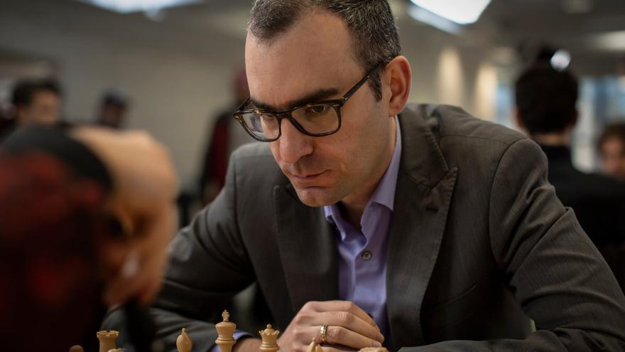 El regreso al ajedrez clásico de Leinier Domínguez, después de dos años inactivo, ha sido excelente. (@STLChessClub)