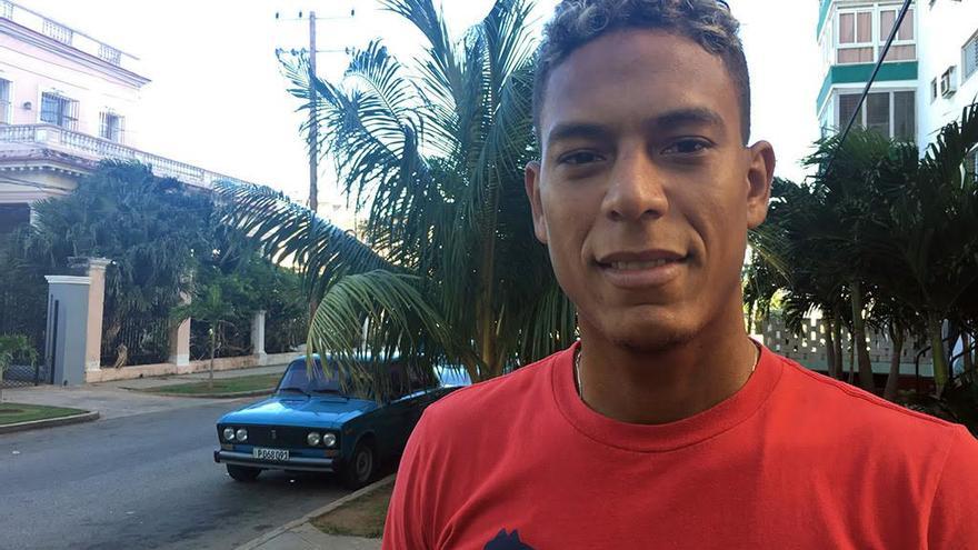 Osleni Guerrero es el atleta número uno en Cuba en la especialidad de bádminton. (14ymedio)