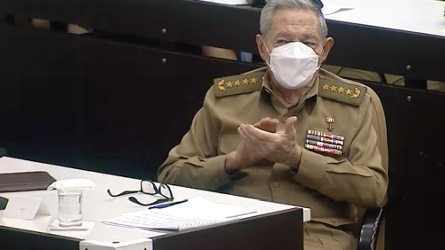 Raúl Castro, durante una sesión de la Asamblea Nacional del Poder Popular, la semana pasada. (Captura)