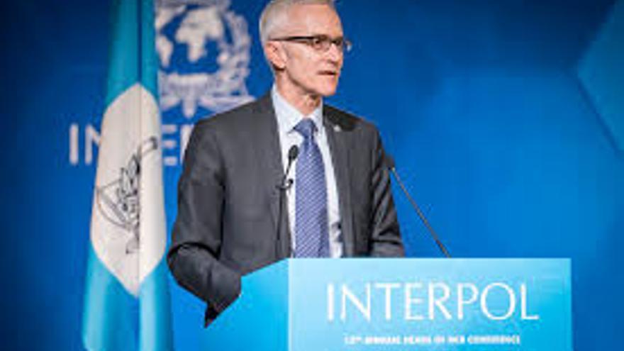 Stock, de 60 años, es secretario general de la Organización Internacional de Policía Criminal desde 2014. (Interpol)