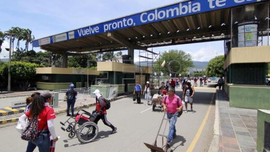 Puente internacional Simón Bolívar, frontera de Colombia y Venezuela, desde el municipio colombiano de Cúcuta. (EFE/Mario Caicedo)