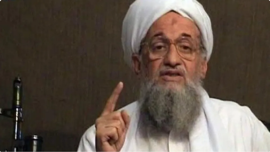 Cirujano ocular de 71 años nacido en Guiza, Egipto, Al Zawahiri fundó a fines de la década de 1970 la organización terrorista Yihad Islámica Egipcia. (EFE)
