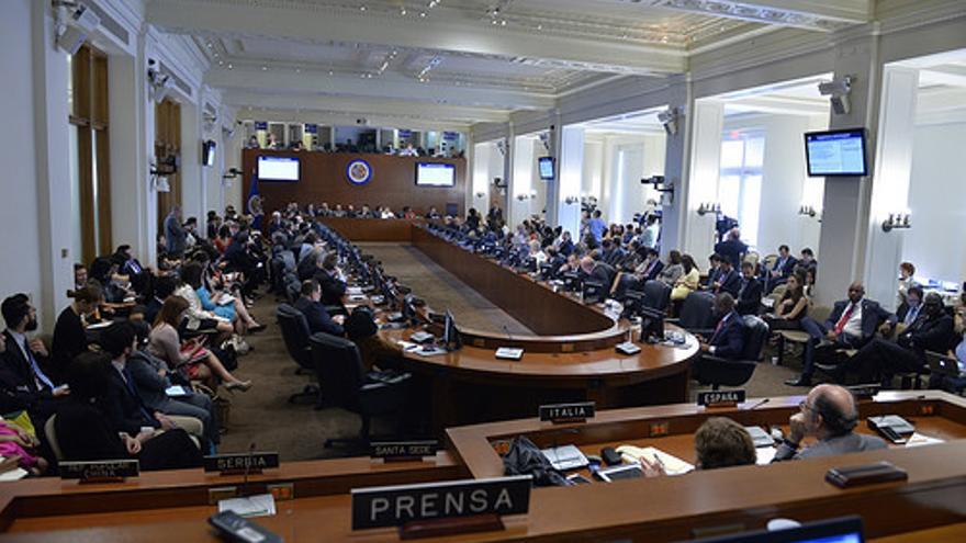 El Consejo Permanente de la Organización de los Estados Americanos. (OEA)
