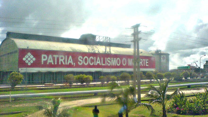Edificio de la petrolera estatal venezolana PDVSA. (CC)