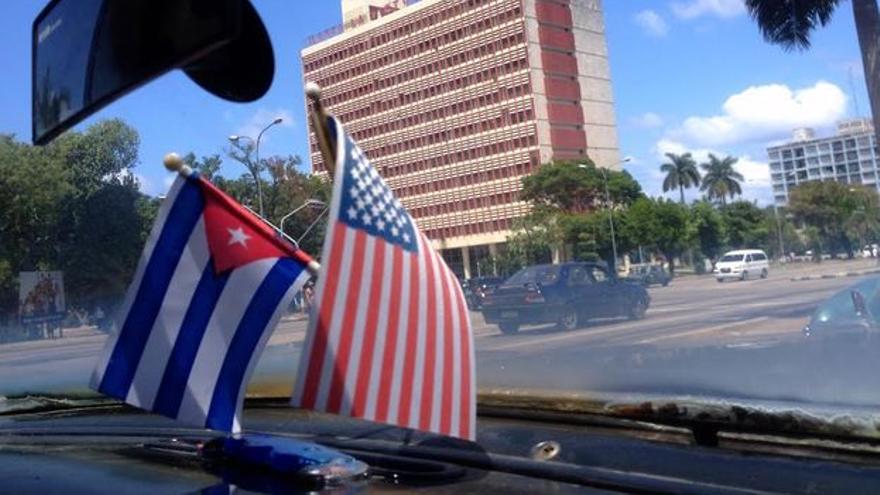 El pasado 3 de mayo, la Embajada de EE UU reanudó la tramitación de visados para inmigrantes cubanos. (14ymedio)