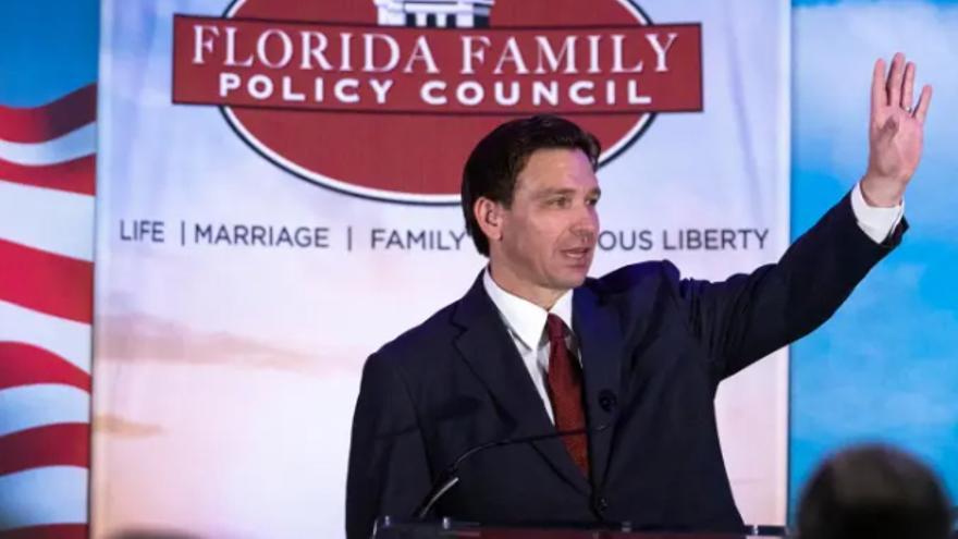 El gobernador de Florida, Ron DeSantis, hizo oficial su candidatura en las primarias del Partido Republicano  (EFE)
