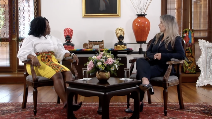 La vicepresidenta colombiana, Francia Márquez, durante la entrevista con Vicky Dávila para 'Semana'. (Captura)