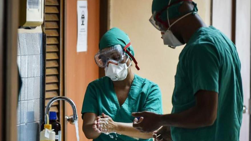 El Gobierno de México contratará a más de 500 médicos y especialistas cubanos. (Minsap)