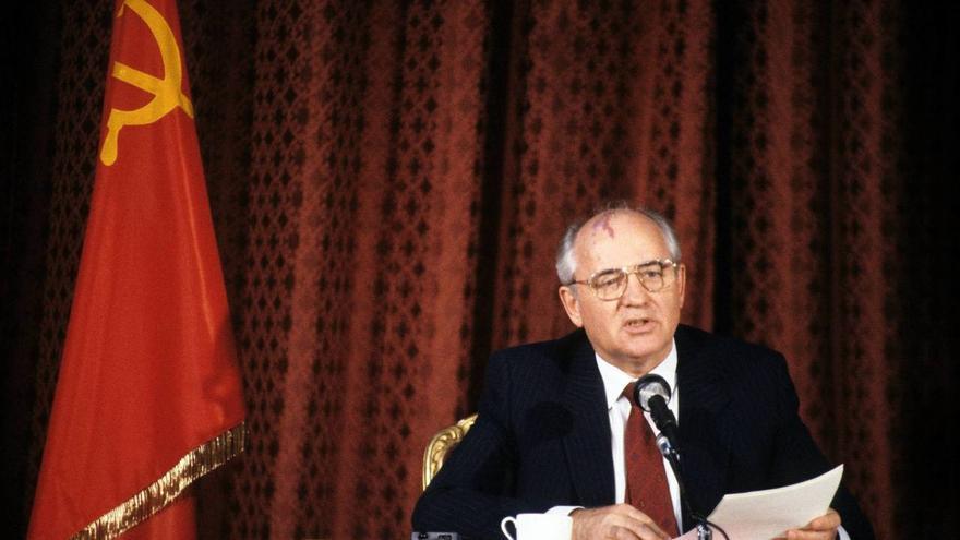 Gorbachov anunció su dimisión el 5 de diciembre de 1991. (EFE/Archivo)