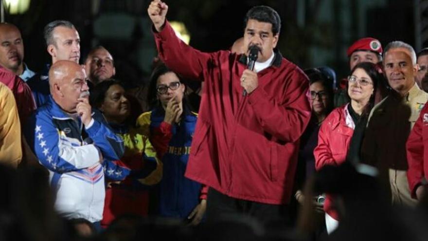 Maduro cargó contra la Fiscalía, el Parlamento y los medios de comunicación privados tras la comunicación oficial de resultados. (PSUV)
