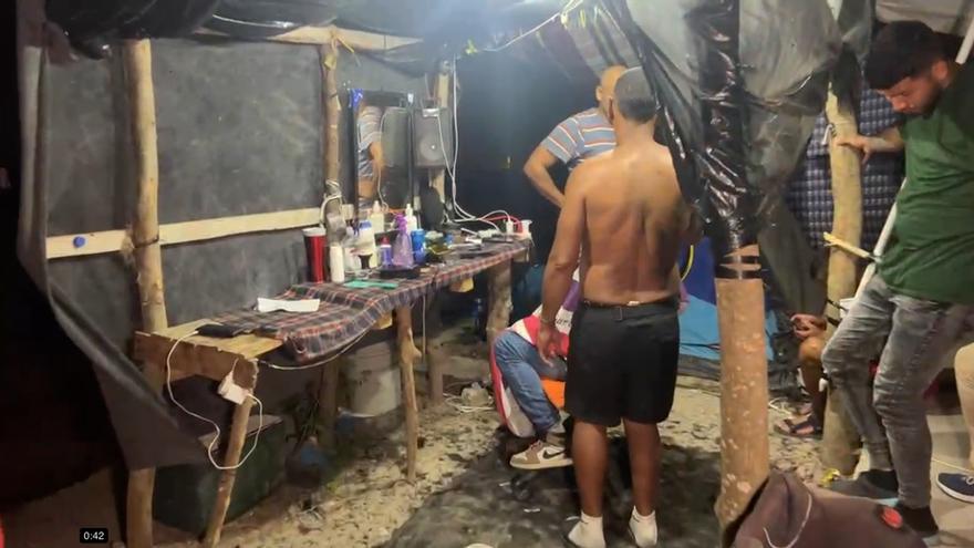 El campamento de migrantes en Matamoros está ocupado en su mayoría por venezolanos y se ubica a metros de Brownsville (Texas). (Captura)