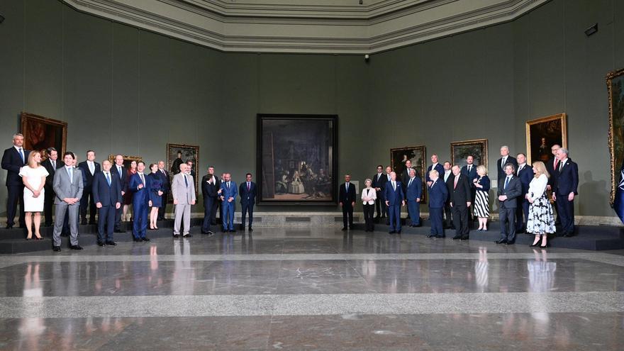 Los líderes de la Otan y sus acompañantes visitaron el Museo del Prado de Madrid, donde tuvieron una cena de trabajo posterior, organizada por el chef José Andrés. (Gobierno de España)