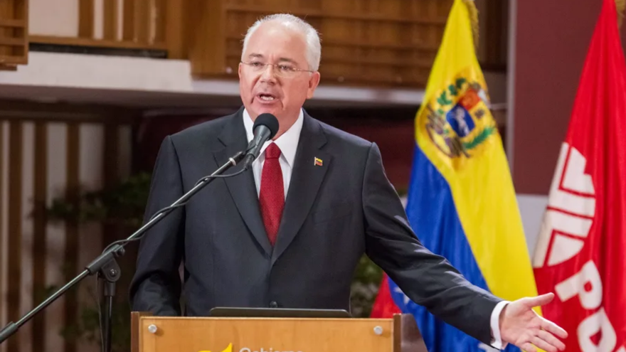 Ramírez fue durante 12 años ministro de Petróleo de Venezuela durante el gobierno del fallecido Hugo Chávez. (EFE/ Archivo)