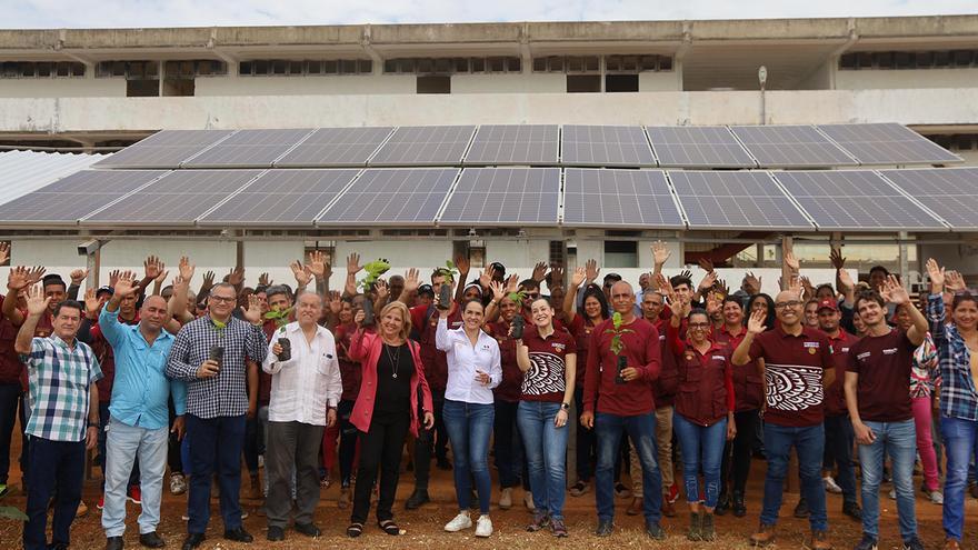 Los viveros de Sembrando Vida en Cuba cuentan con paneles solares. (SRE)