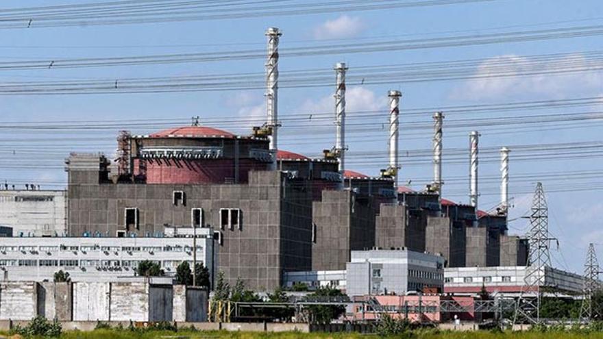 Ucrania desconectó el último reactor de Zaporiyia tras los nuevos ataques. (EFE)