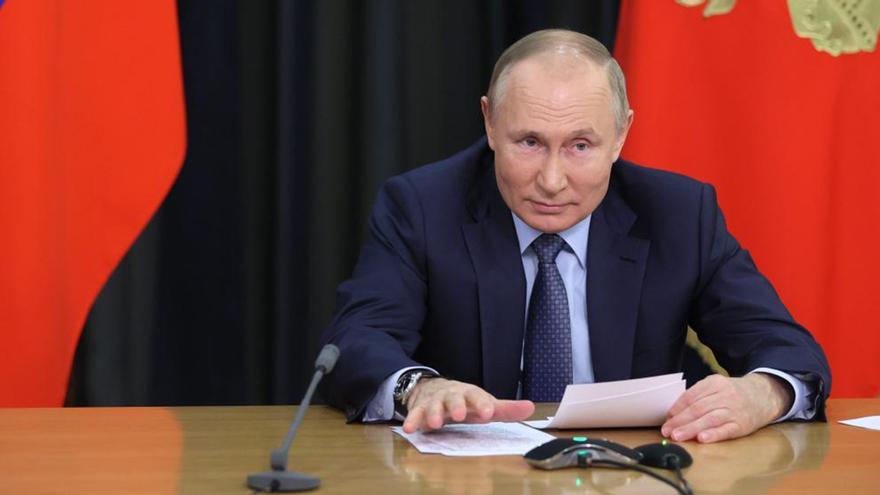 El presidente ruso, Vladímir Putin, mantiene desplegados en la frontera con Ucrania a 94.000 soldados. (EFE)