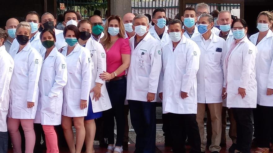 La comitiva de médicos cubanos se encuentra alojada en un hotel del centro de Tepic, en el estado mexicano de Nayarit. (Twitter/@MarcosRguezC)