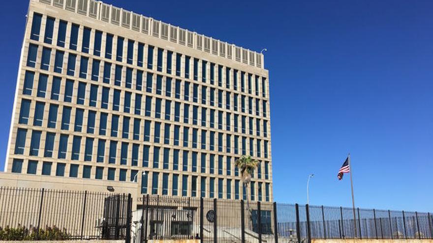 La embajada de EE UU en La Habana. (14ymedio)