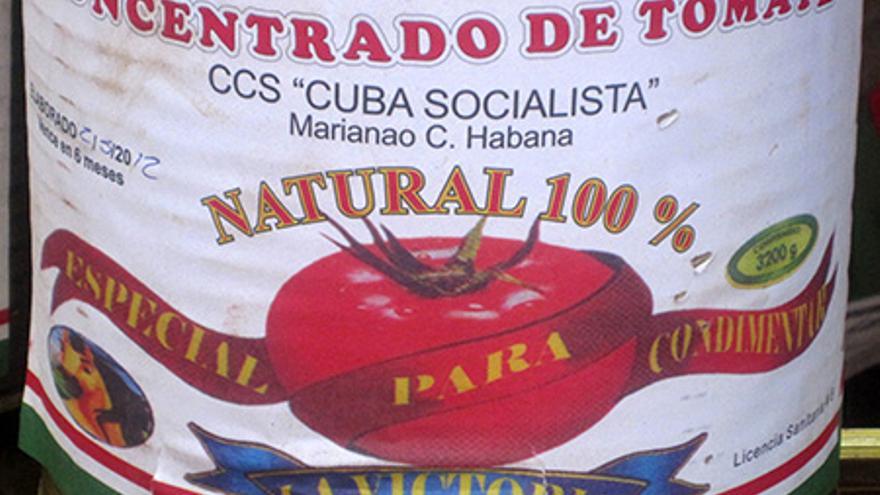 El puré de tomate concentrado, también conocido como ‘pasta de tomate’ es una opción muy popular entre los cubanos. (G. Bonomi)