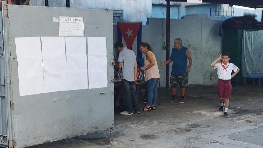 "Colegio electoral" en La Habana, este 27 de noviembre. (14ymedio)