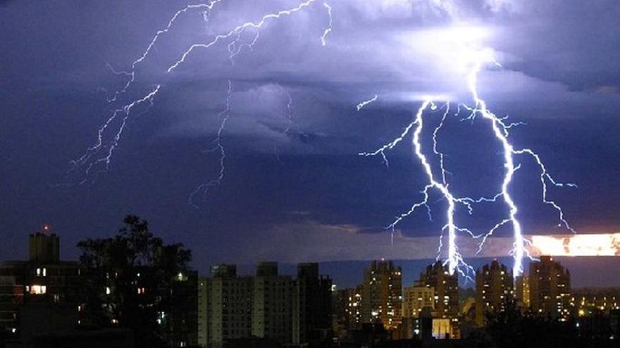 Anualmente se producen a nivel mundial entre 16 y 17 millones de tormentas. (Cubadebate)